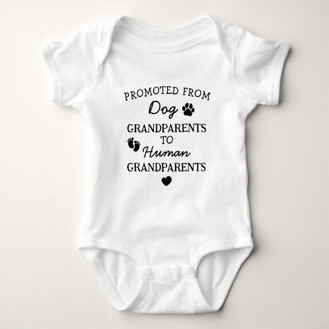Funny Pregnancy Announcement for Grandparents T Shirt (Framsida)