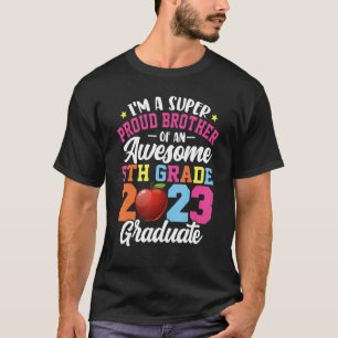 Funny Proud Brother av klass 2023 5th Klass G T Shirt
