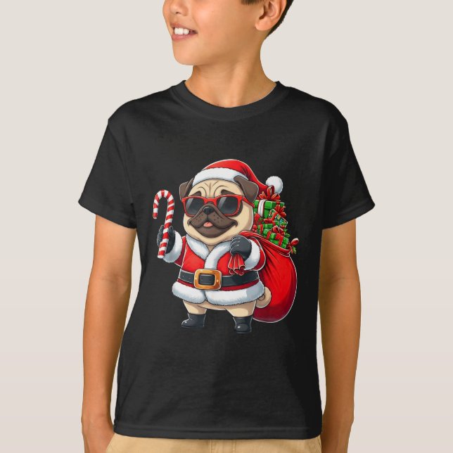 Funny Pug Christmas Santa Outfit Xmas Mom Dad Kids T Shirt (Framsida)