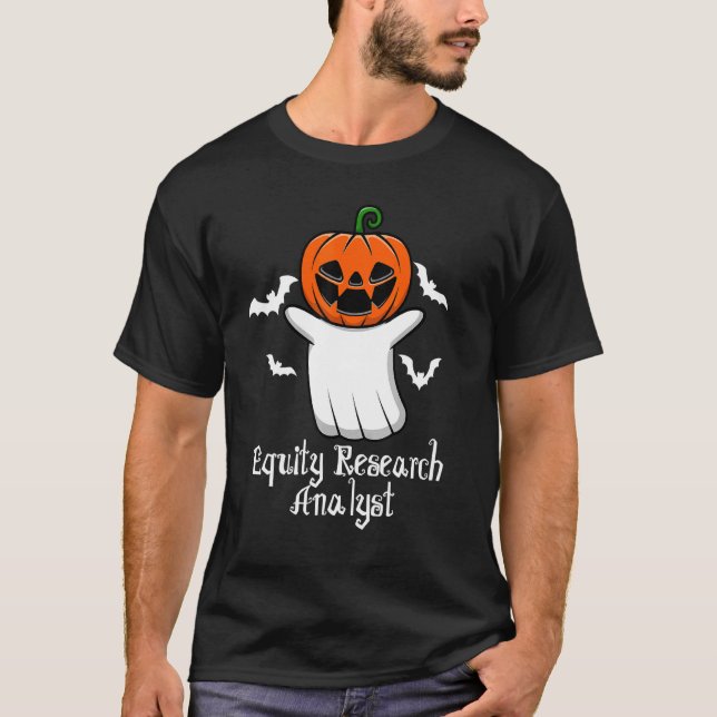 Funny Pumpkin Ghost Equity Research Analyst Hallow T Shirt (Framsida)