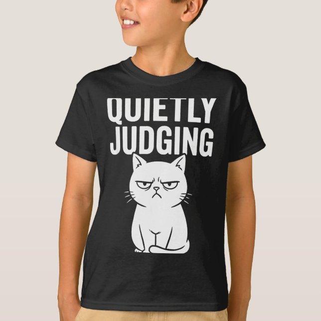 Funny Quietly Judging Sarcastic Crazy Cat Lover Gr T Shirt (Framsida)