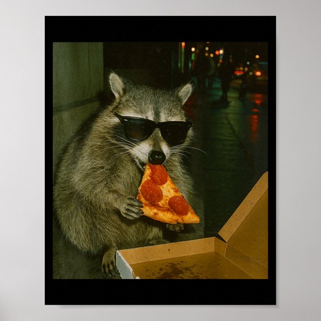 Funny Raccoon Eating Zza Animal Meme  Poster (Framsidan)