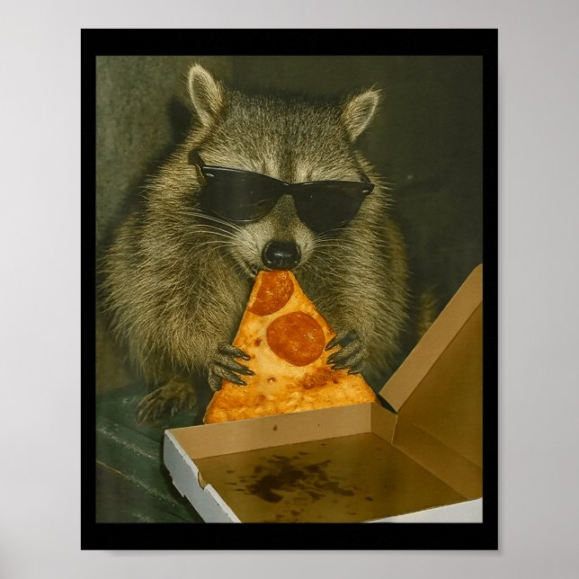 Funny Raccoon Eating Zza Animal Meme Raccoon  Poster (Framsidan)