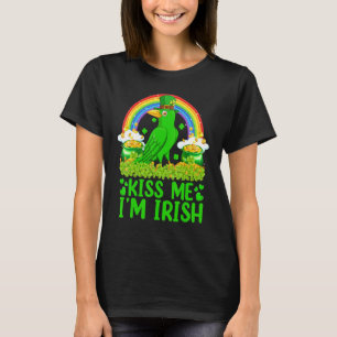 Funny Rainbow Kiss Me Jag är Irish Raven Bird St P T Shirt