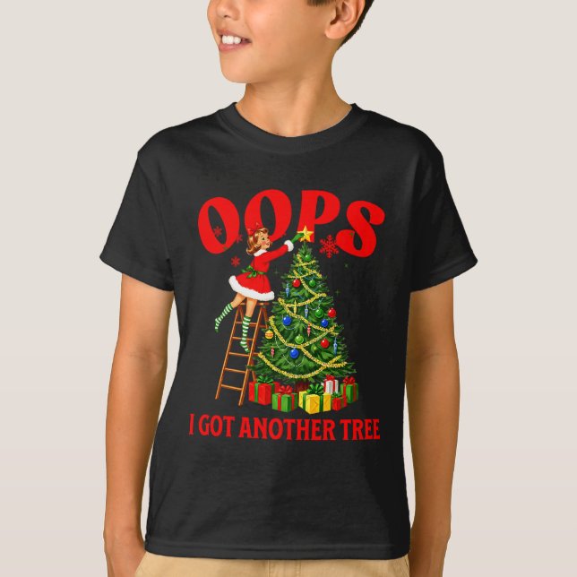 Funny Retro Christmas Oops I Got Another Tree Prem T Shirt (Framsida)