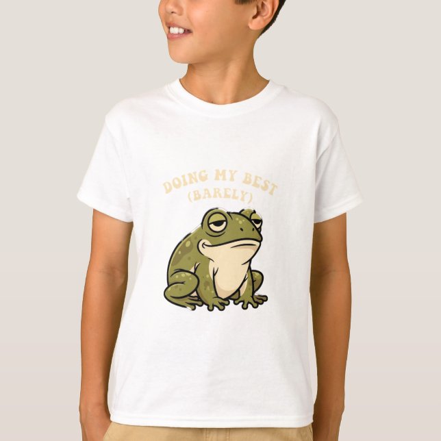 Funny Retro Frog Barely Trying Kids T-Shirt (Framsida)