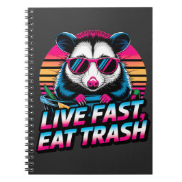 Funny Retro Raccoon Opossum Live Fast Eat Sopor Anteckningsbok