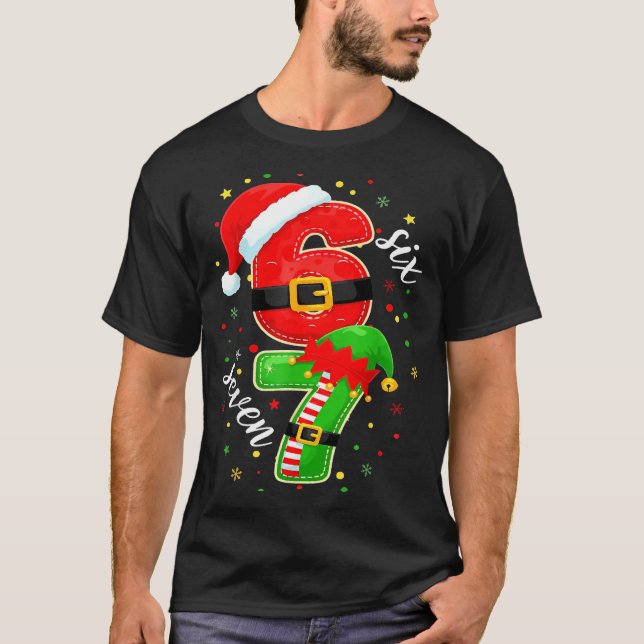 Funny Retro Six Seven Christmas 67 Xmas  T Shirt (Framsida)