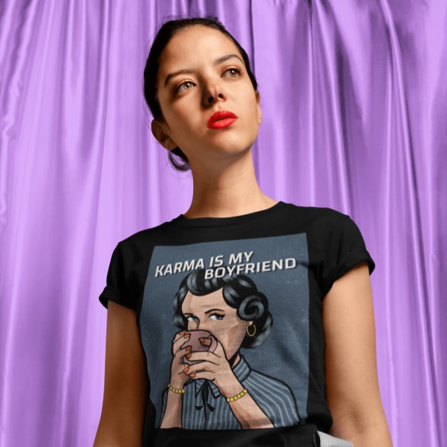 FUNNY RETRO WOMAN HOUSEWIFE COFFEE T-SHIRTS (Skapare uppladdad)