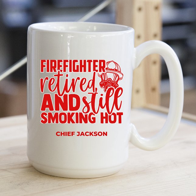 Funny Retrött Firefighter Smoking Hett Kaffemugg (Skapare uppladdad)