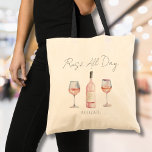 Funny Rosé hela dagen Vin Älskare Tygkasse<br><div class="desc">Denna fina väska är perfekt för vin-entusiaster som har lite roligt med stil. Med den lekande frasen "Rosé All Day" överst är den försedd med en charmerande vattenfärgsdesign av två vin-glas och en vin flaska. Snyggtens manustypografi tillför en smula elegans, skapar det som ett underbart tillbehör för att transportera livsmedel,...</div>