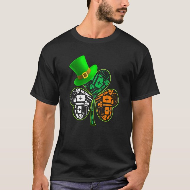 Funny Saint patrick S Day Doktor Shamrock Hat Iris T Shirt (Framsida)