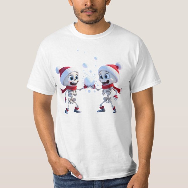 Funny Santa Skeletons Having a Snowball Fight  T Shirt (Framsida)