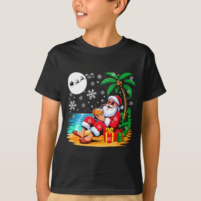 Funny Santa Sungles Drinking Coconut On Beach Chri T Shirt (Framsida)