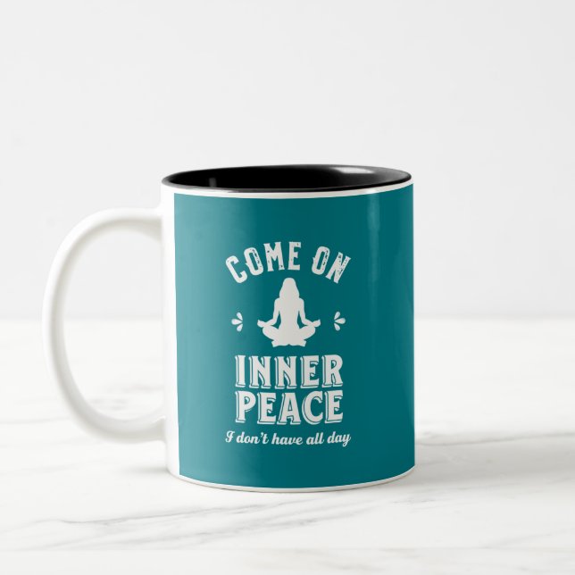 Funny Sarcastic Yoga Meditation Inner Peace Zen Två-Tonad Mugg (Vänster)