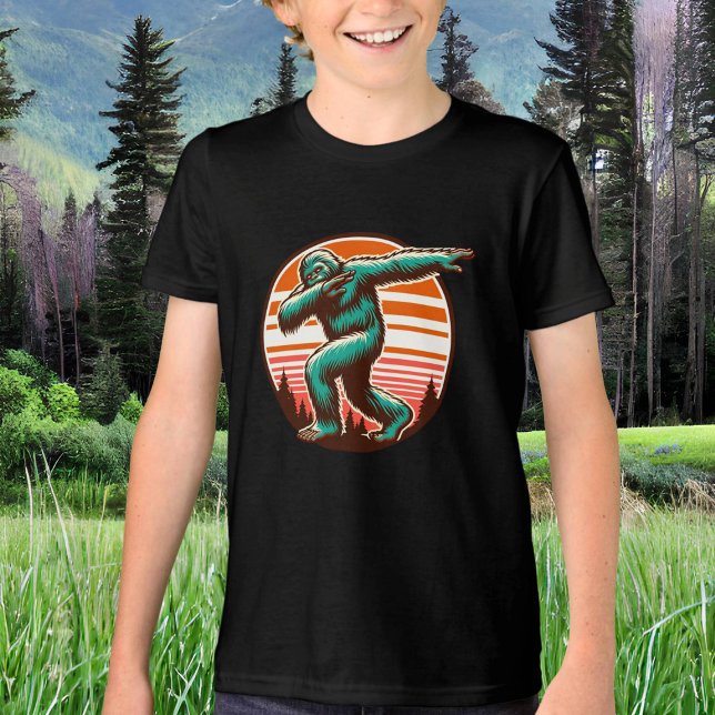 Funny Sasquatch Bigfoot Dabbing Personlig T Shirt (Skapare uppladdad)