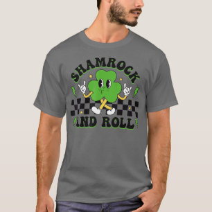 Funny Shamrock and Roll Lycklig St patricks day Ch T Shirt