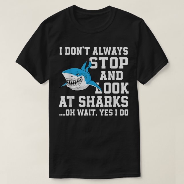 Funny Shark Älskare som lägger ut hajar Kärlek Sea T Shirt (Design framsida)