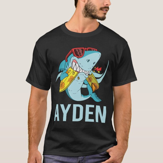 Funny Shark - Ayden Namn T Shirt (Framsida)