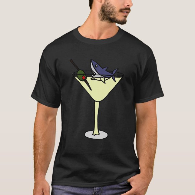 Funny Shark i Martini Glass T shirt (Framsida)