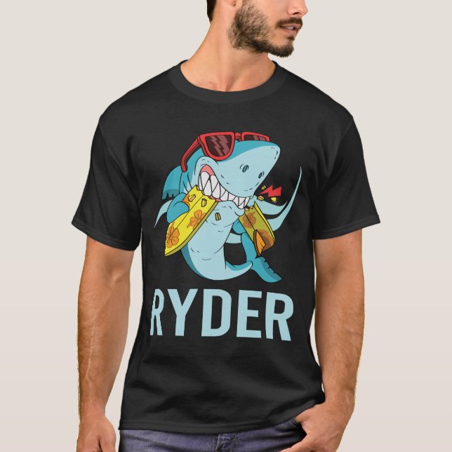 Funny Shark - Ryder Namn T Shirt (Framsida)
