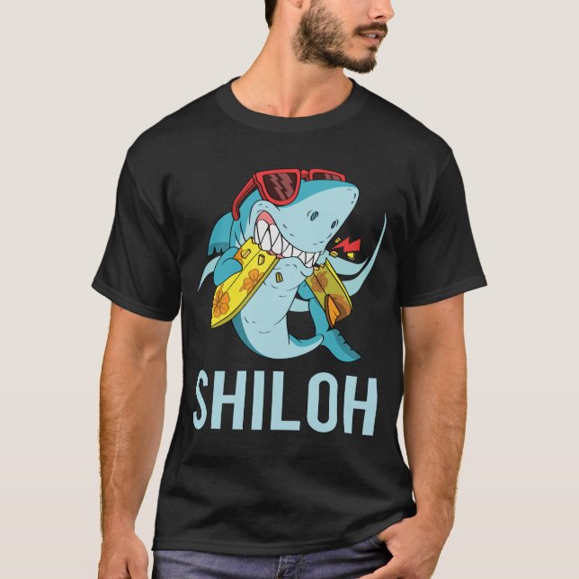 Funny Shark - Shiloh Namn T Shirt (Framsida)