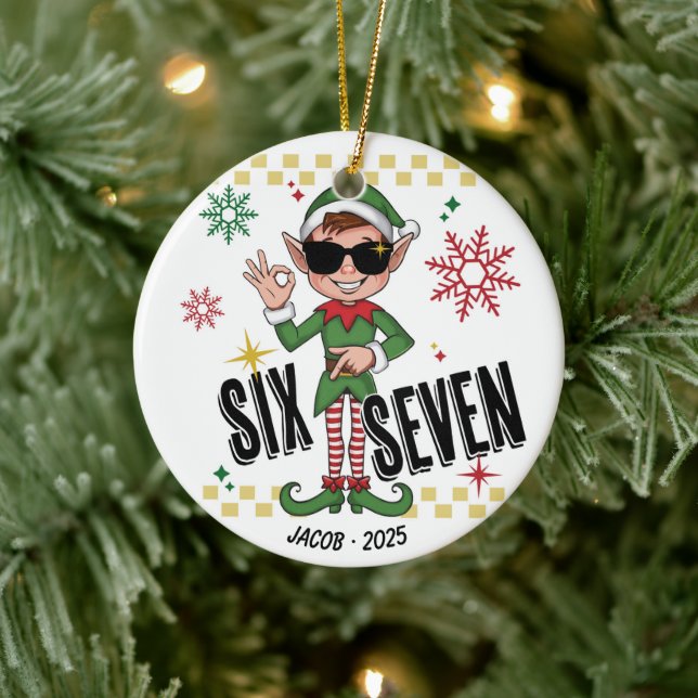 Funny Six Seven 67 Meme Xmas Elf Holiday Custom Julgransprydnad Keramik (Träd)