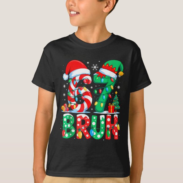 Funny Six Seven 6 7 Meme Christmas Family Xmas San T Shirt (Framsida)
