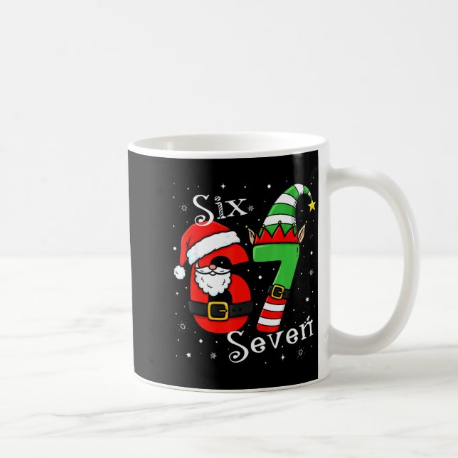 Funny Six Seven 6 7 Meme Christmas Santa Elf Numbe Kaffemugg (Höger)