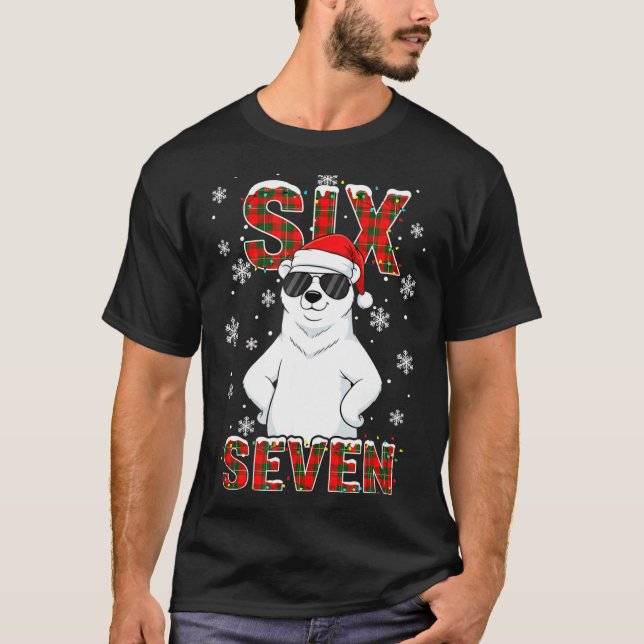 Funny Six Seven Lar Bear Christmas 67 Santa Hat Wi T Shirt (Framsida)
