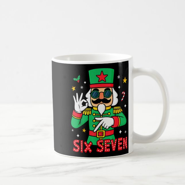 Funny Six Seven Meme Christmas Nutcracker Saying 6 Kaffemugg (Höger)