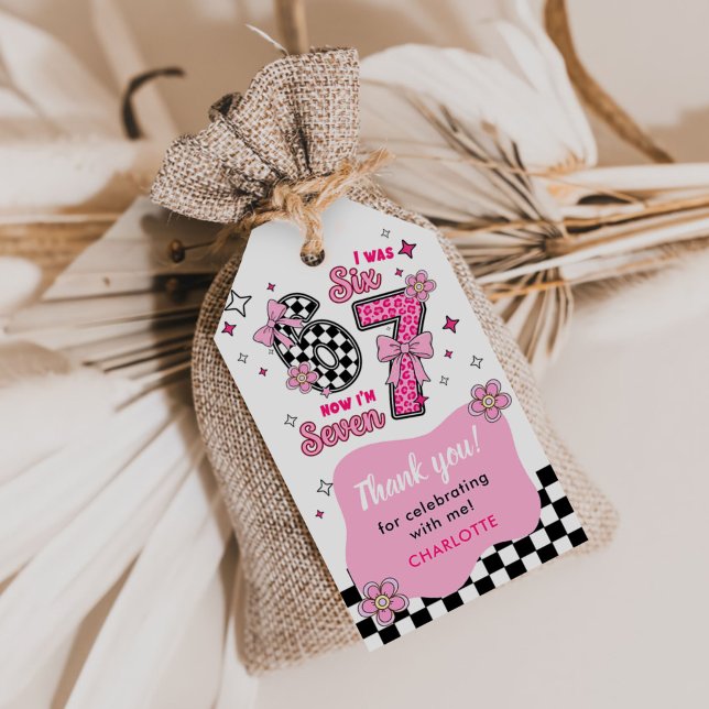 Funny Six Seven Party 67 Girl Birthday Presentetikett (Skapare uppladdad)