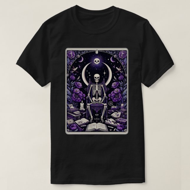 Funny Skeleton Bok Älskare Tarot d'Reader Funny T Shirt (Design framsida)