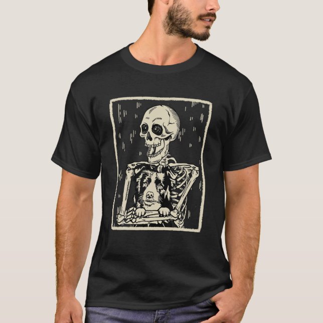 Funny Skeleton Hugs Gräns Collie Hund Halloween T Shirt (Framsida)