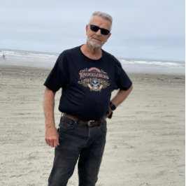 Funny Skull Studenten Knucklehead Academy T Shirt