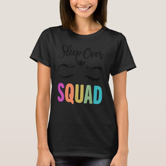 Funny Sleepover Squad Nagel och Makeup T Shirt (Framsida)