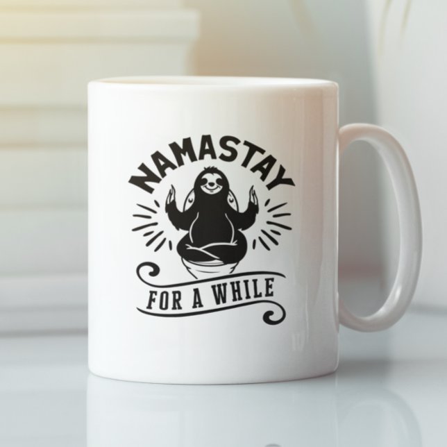 Funny Sloth Bathroom Humor Namastay Kaffemugg (Funny Sloth Bathroom Humor Namastay Coffee Mug)