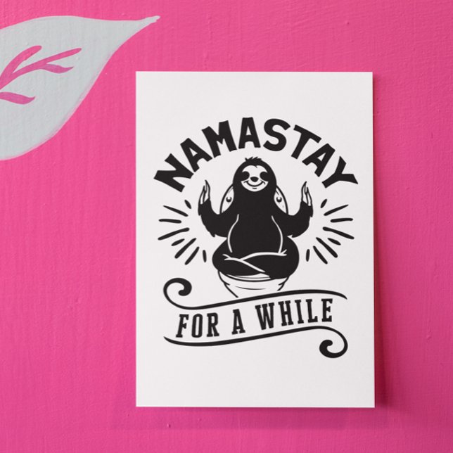 Funny Sloth Bathroom Humor Namastay Vykort (Funny Sloth Bathroom Humor Namastay Postcard)