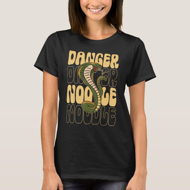 Funny Snake Lover Danger Noodle T Shirt (Framsida)