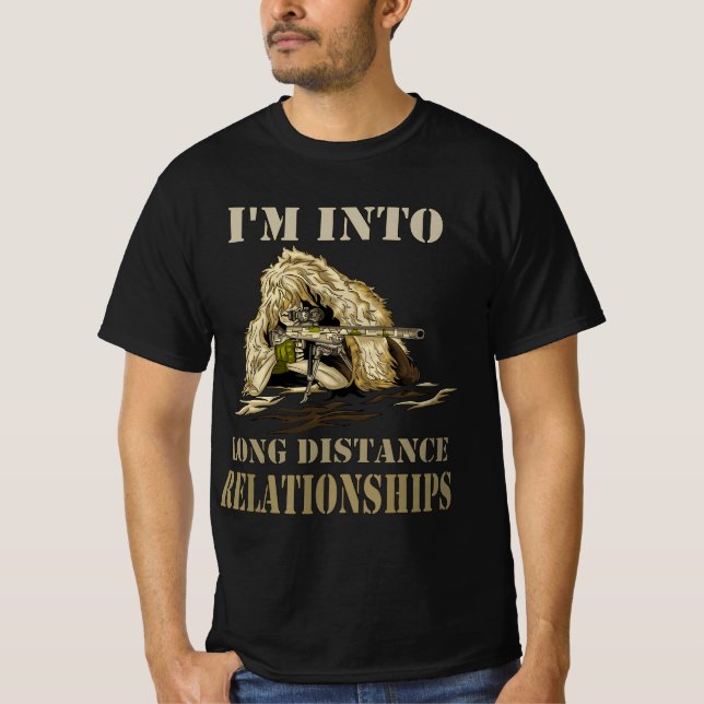 Funny Sniper Camo Long Distance Relationship Gun L T Shirt (Framsida)