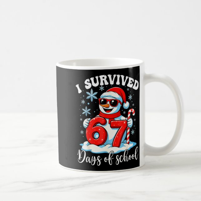 Funny Snowman I Survived 67 Days Of School Holiday Kaffemugg (Höger)