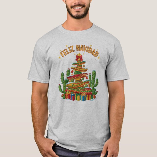 Funny Sombrero Stack Christmas Tree Feliz Navidad T Shirt (Framsida)