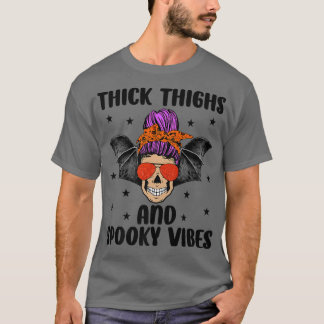 Funny Spooky Vibes Thick Thigh Mamma Halloween Sca T Shirt