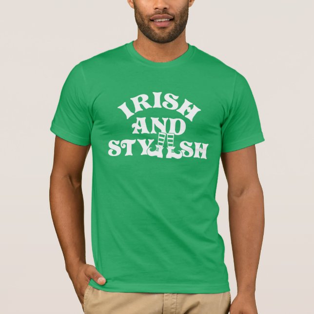 Funny St patricks day Irish and Snyggt Group T Shirt (Framsida)