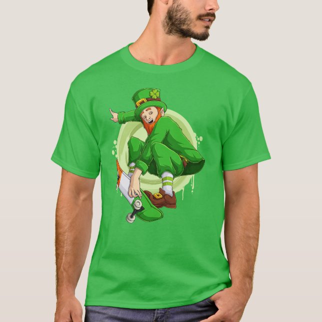 Funny St patrick's day Leprechaun Skateboard T Shirt (Framsida)