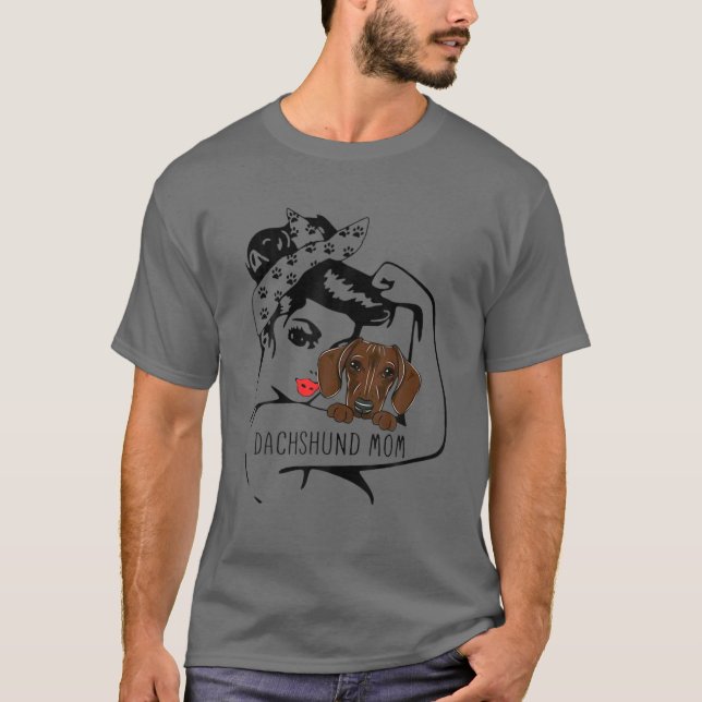 Funny Strong Girl Hund Dachshund Mamma T Shirt (Framsida)