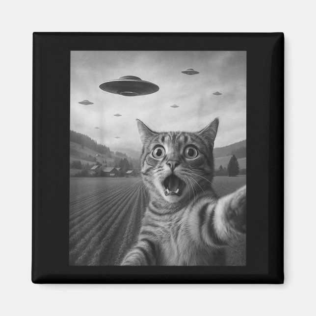 Funny Surprised Ed Cat Selfie With Alien Ufo Cat U Magnet (Framsidan)