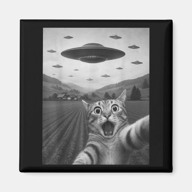 Funny Surprised Ed Cat Selfie With Alien Ufo Cat U Magnet (Framsidan)