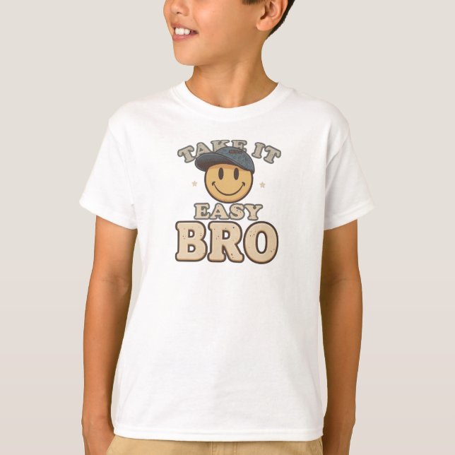 Funny "Take It Easy Bro" Smiley Face T Shirt (Framsida)