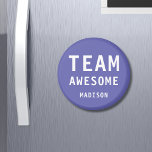 Funny Team Fantastisk Lila Personlig Namn<br><div class="desc">Lustigt Team Fantastisk Lila Personlig Namn Magnets innehåller texten "Team Fantastisk" med personlig namn nedan på en lila bakgrund. Anpassa genom att redigera texten i textrutan. Designad för dig ©Evco Studio www.zazzle.com/store/evcostudio</div>